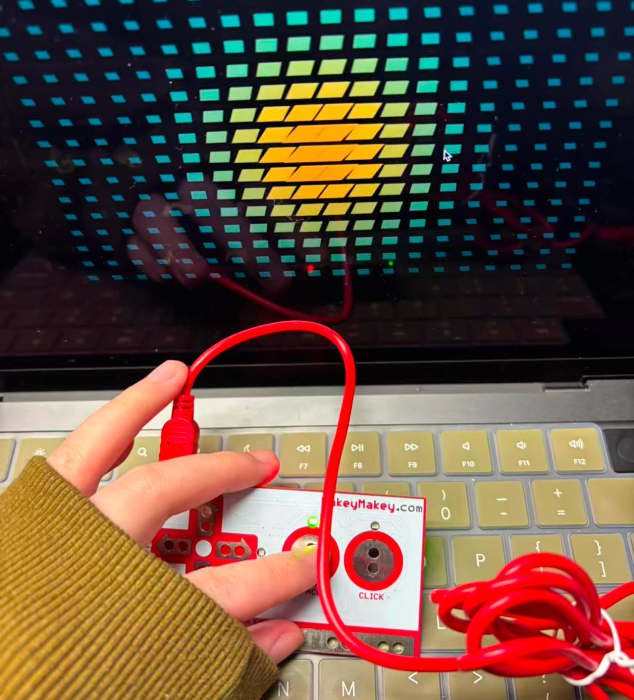 Visual effects controlled by using MakeyMakey.