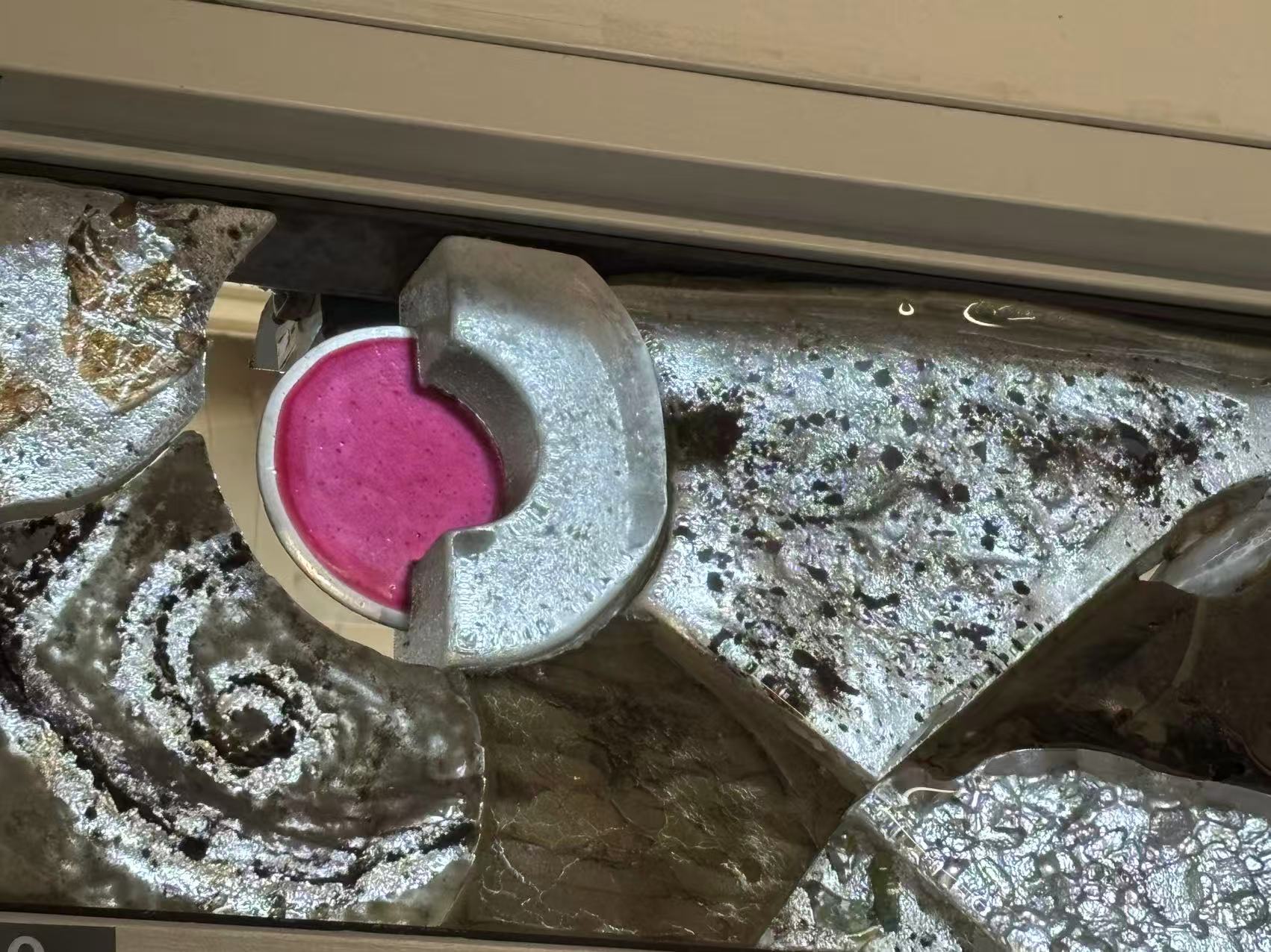 This material is made of iron. It employs forging technology.<a href='https://www.youtube.com/embed/tgbNymZ7vqY' target='_blank'><p>Project Video Link</p></a>